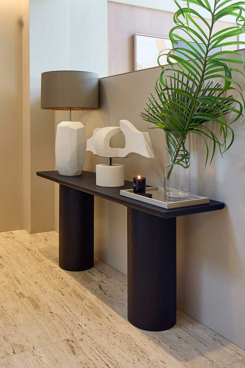 Cubistic White Tall Lamp